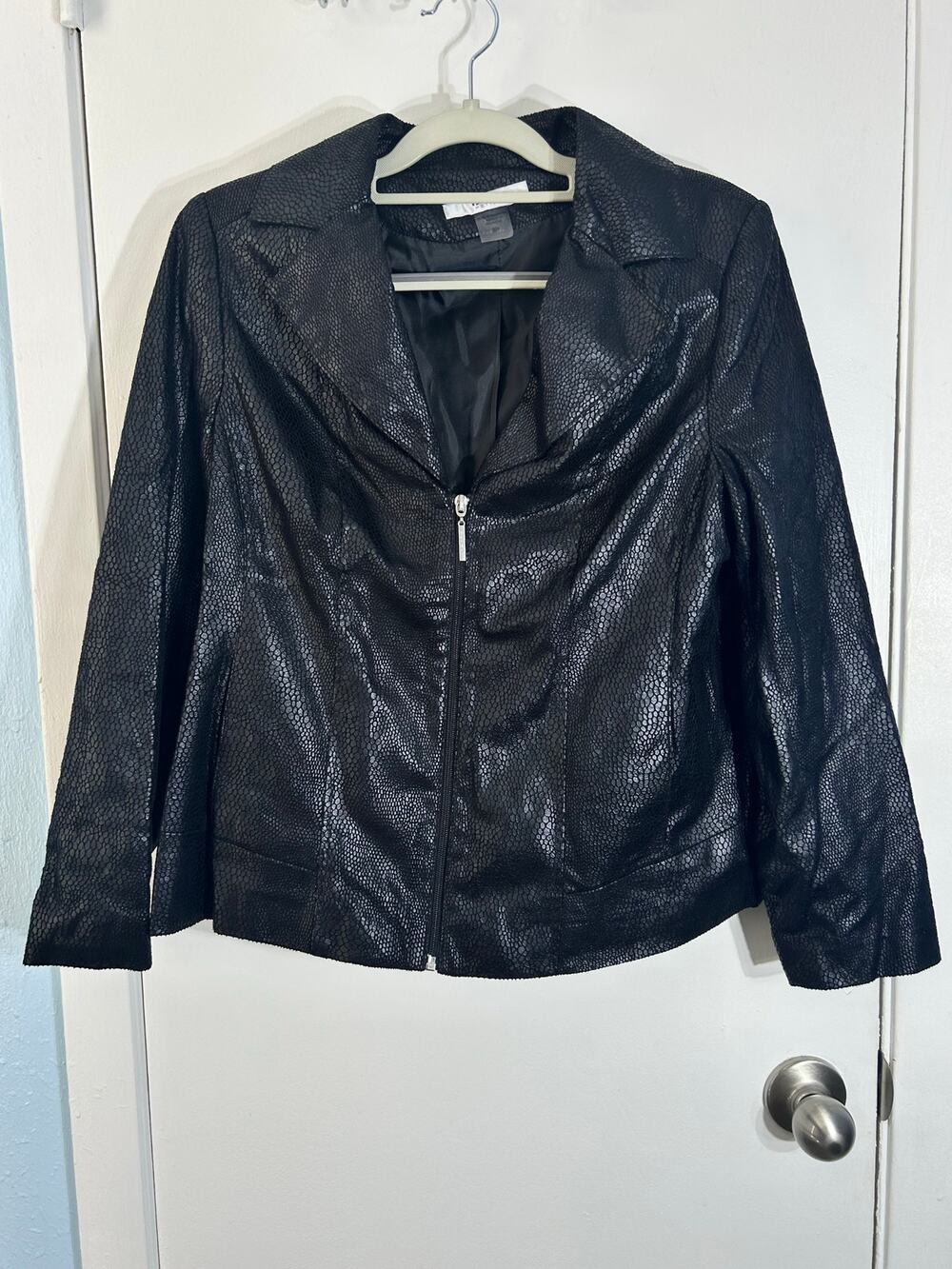 Tanjay Jacket Size 8P Black Velvet Burnout Snake Print Whimsigoth Stevie Nicks